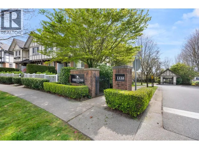 27 1338 HAMES CRESCENT, Coquitlam, British Columbia V3E0J2