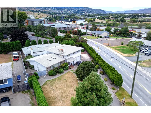 1705 KNOLLWOOD Crescent, Kamloops, British Columbia V2C4M3