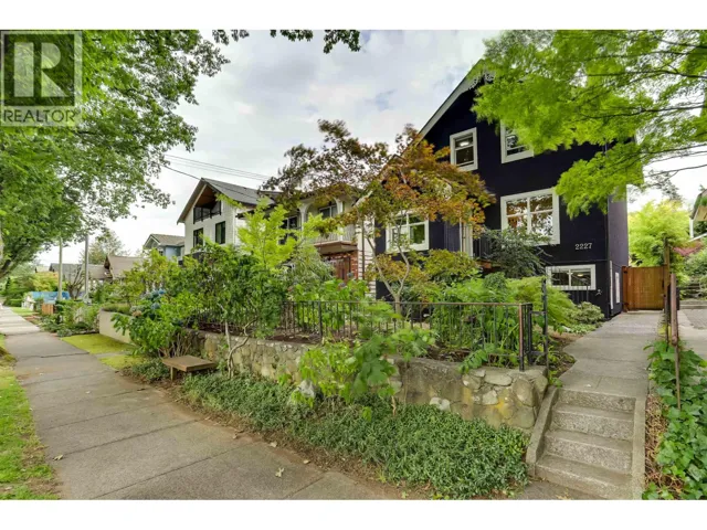 2227 E 7TH AVENUE, Vancouver, British Columbia V5N1S8
