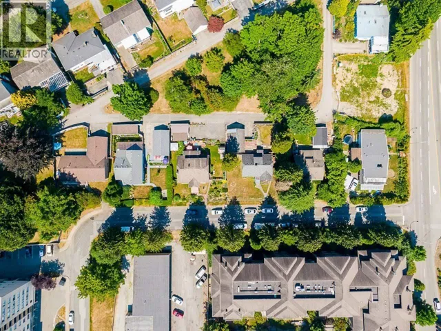 819 SANGSTER PLACE, New Westminster, British Columbia V3L4L7