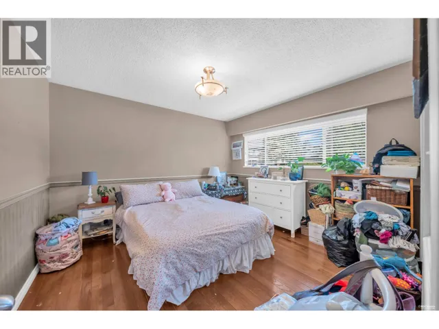 959 CAITHNESS CRESCENT, Port Moody, British Columbia V3H1C7