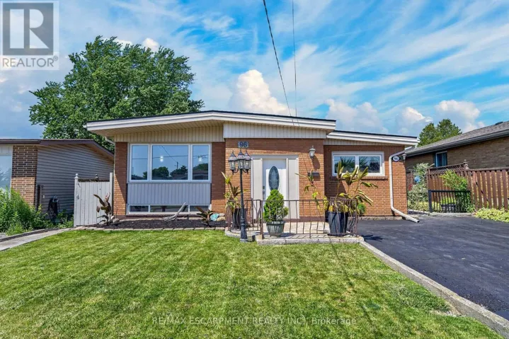 96 FIELDING CRESCENT, Hamilton (Lawfield), Ontario L8V2P5