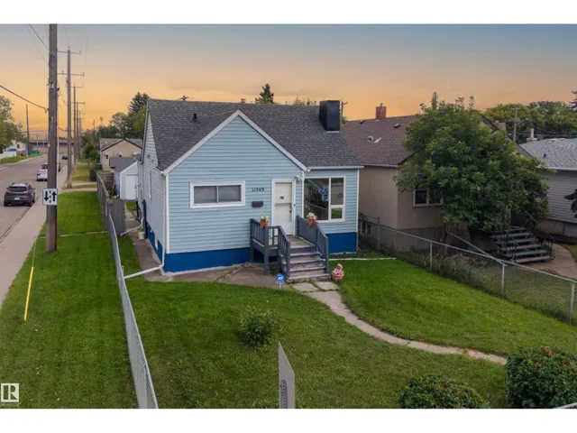 11549 82 ST NW, Edmonton, Alberta T5B2V7