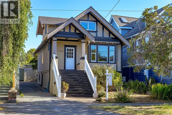 1512 Brooke St, Victoria, British Columbia V8S1M5
