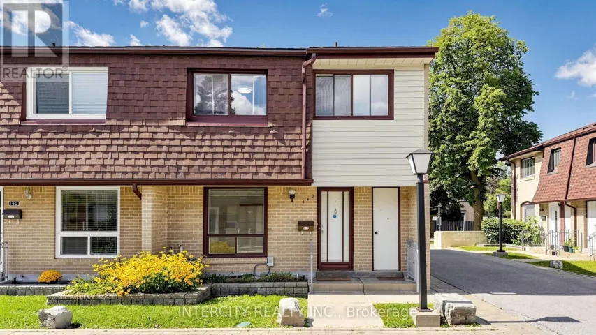 142 - 21 LIVONIA PLACE, Toronto (Morningside), Ontario M1E4W5