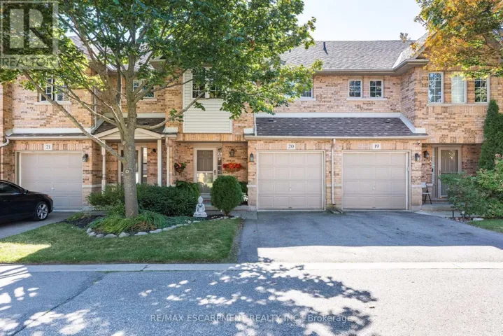 20 - 1276 SILVAN FOREST DRIVE, Burlington (Tansley), Ontario L7M4V8