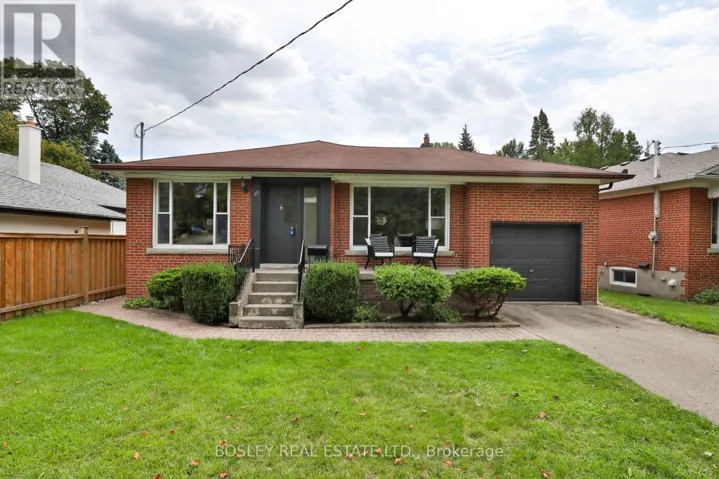 69 RAVENSCREST DRIVE, Toronto (Princess-Rosethorn), Ontario M9B5N1