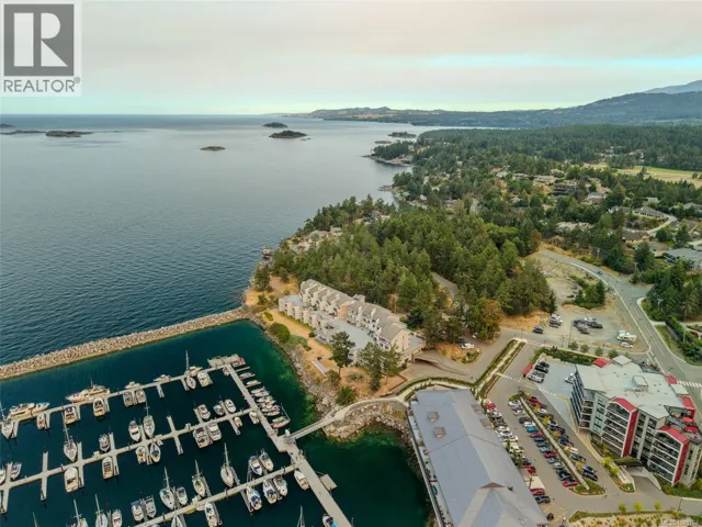 403 3555 Outrigger Rd, Nanoose Bay, British Columbia V9P9K1