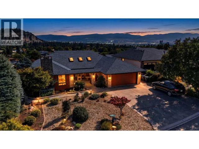 1645 Smithson Place, Kelowna, British Columbia V1Y8N5