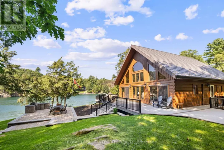 26 WALLACE ISLAND, Leeds and the Thousand Islands, Ontario K0E1L0