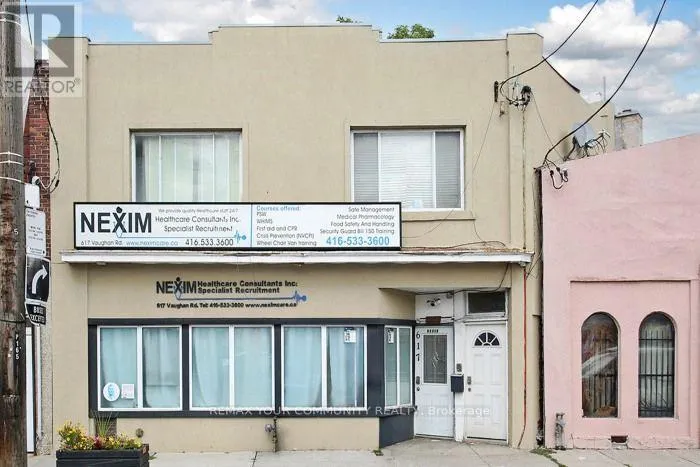 617 VAUGHN ROAD, Toronto (Oakwood Village), Ontario M6C2R4