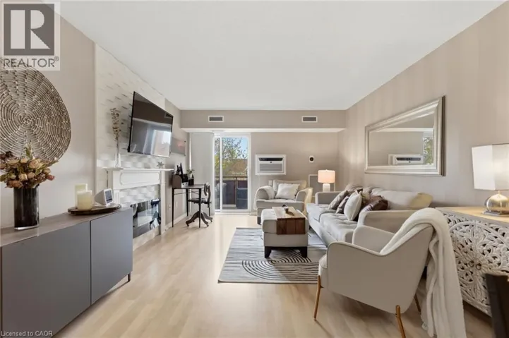 211 FORUM Drive Unit# 302C, Mississauga, Ontario L4Z4C1