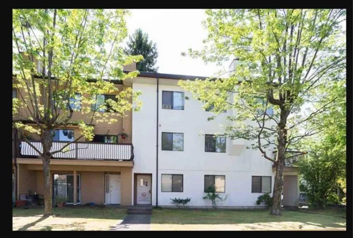 202 13316 71B AVENUE, Surrey, British Columbia V3W7Z4