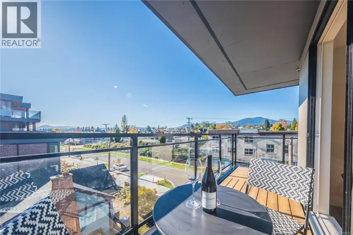 407 119 Haliburton St, Nanaimo, British Columbia V9R4V8