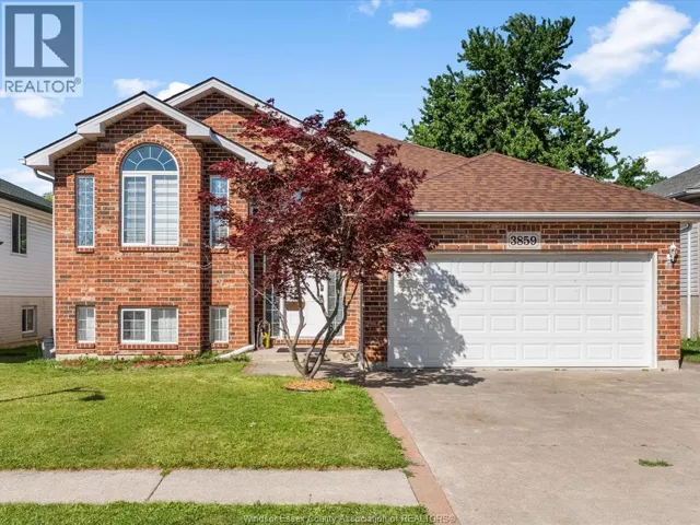 3859 CLARA AVENUE, Windsor, Ontario N9E4X6