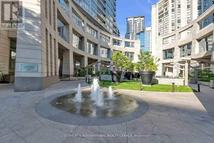 3302 - 2181 YONGE STREET, Toronto (Mount Pleasant West), Ontario M4S3H7