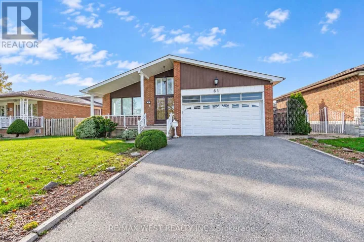 61 BICKERTON CRESCENT, Toronto (Pleasant View), Ontario M2J3T2