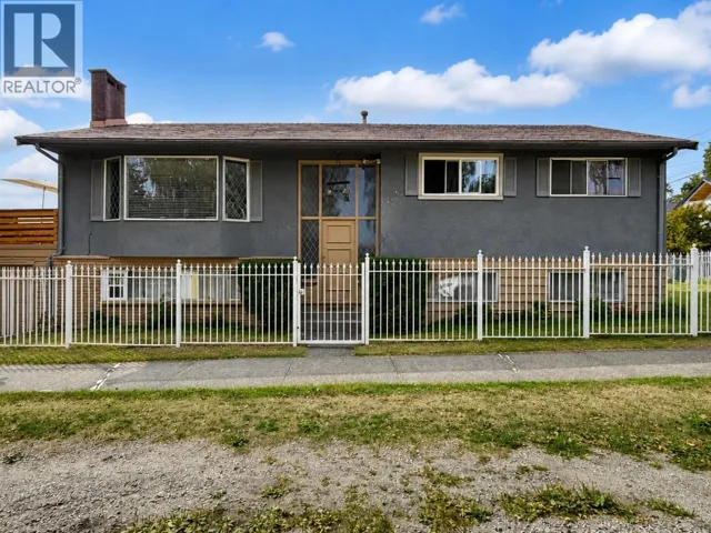 6175 QUEBEC STREET, Vancouver, British Columbia V5W2P6