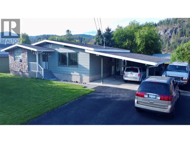 1623 Landsdowne Crescent, Grand Forks, British Columbia V0H1H0
