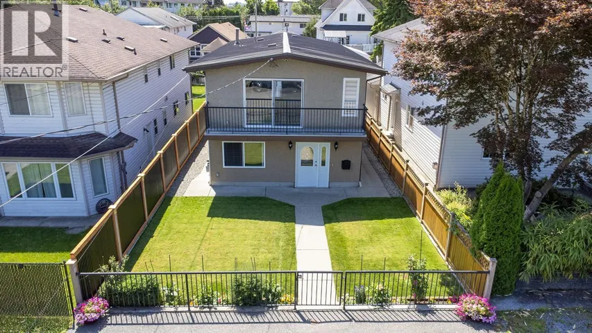 2142 GRANT AVENUE, Port Coquitlam, British Columbia V3B1R2