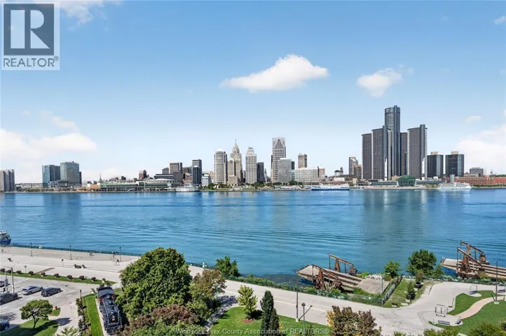 111 RIVERSIDE DRIVE East Unit# 903, Windsor, Ontario N9A2S6