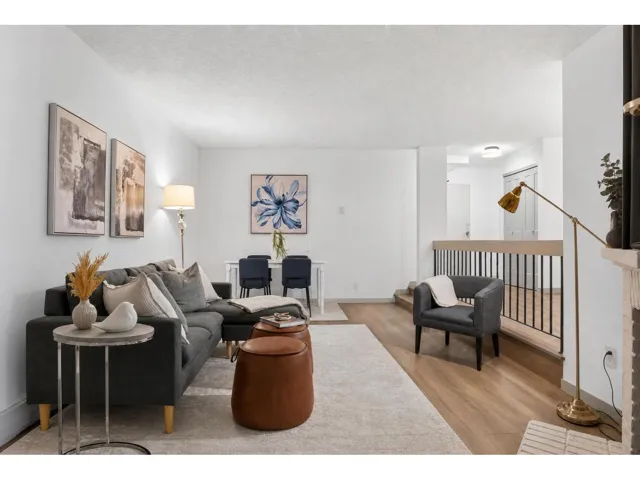 2114 13819 100 AVENUE, Surrey, British Columbia V3T5L1