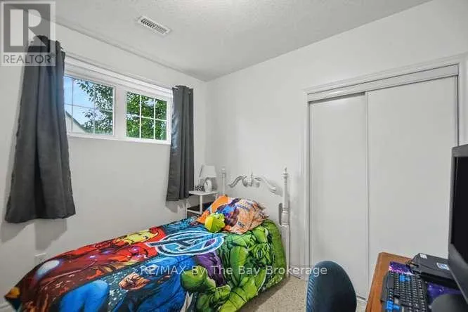 780