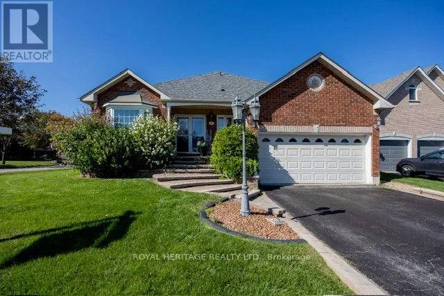13 MCGREGOR DRIVE, Ajax (Northwest Ajax), Ontario L1T3W8