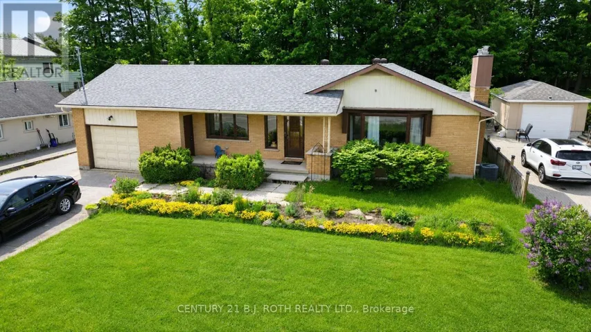 823 ESSA ROAD, Barrie (Holly), Ontario L4N9G5
