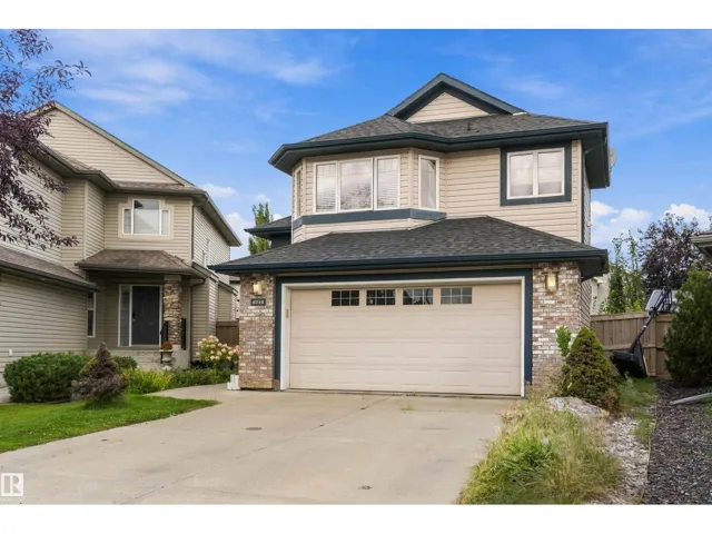 8218 Shaske Place NW NW, Edmonton, Alberta T6R3V9