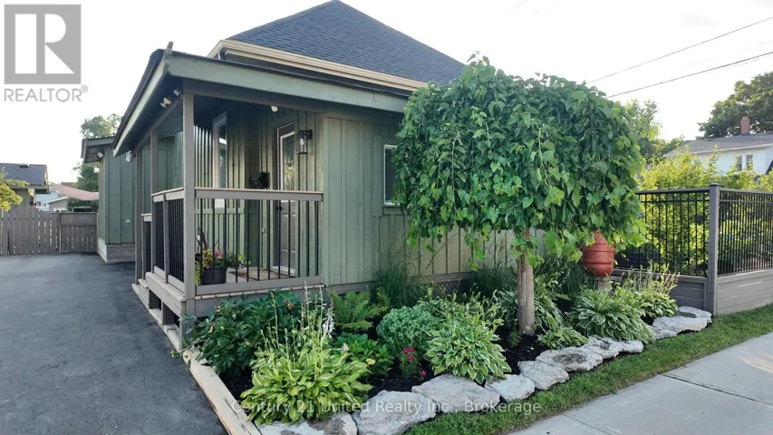 759 HURLEY STREET, Peterborough (Otonabee Ward 1), Ontario K9J3B1