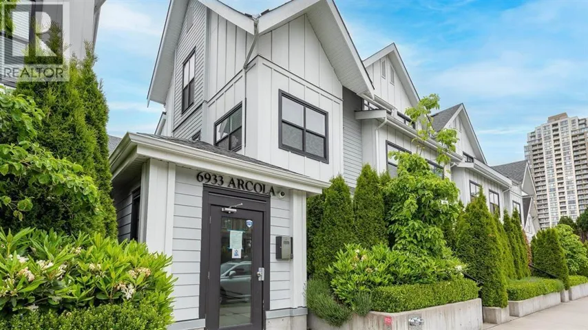 201 6933 ARCOLA STREET, Burnaby, British Columbia V5E1H5