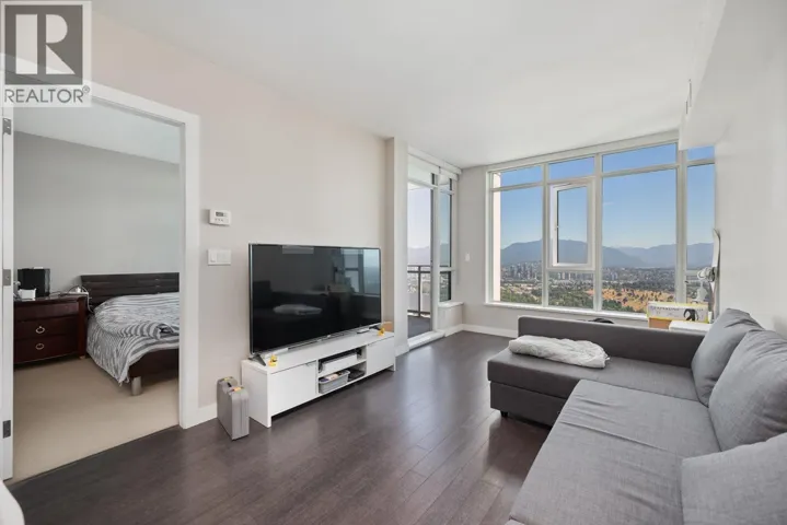 3808 4508 HAZEL STREET, Burnaby, British Columbia V5H0E4