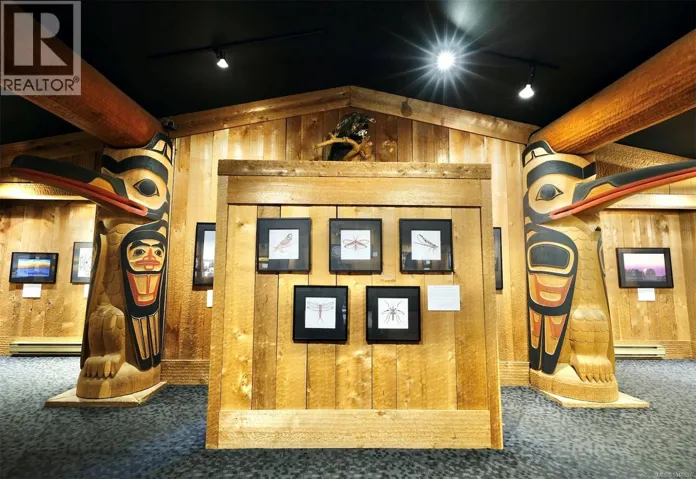 350 Campbell St, Tofino, British Columbia V0R2Z0