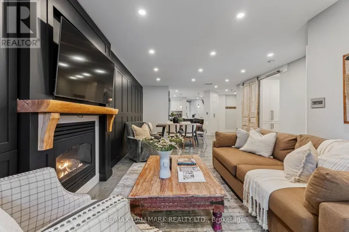 201 - 2365 QUEEN STREET E, Toronto (The Beaches), Ontario M4E1H2