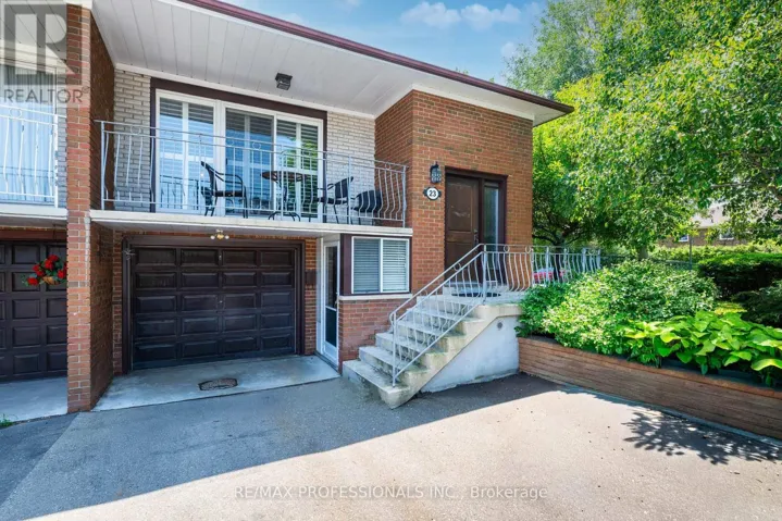 23 ANTHIA DRIVE, Toronto (Humber Summit), Ontario M9L1K6