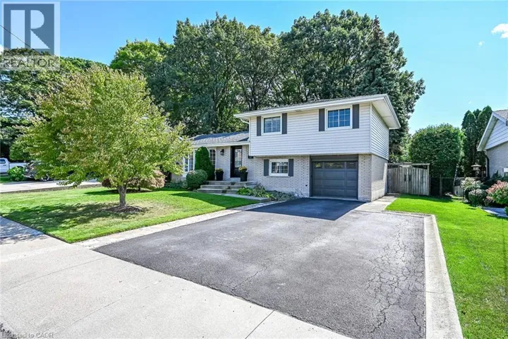 48 MARGATE Avenue, Hamilton, Ontario L8T1M8