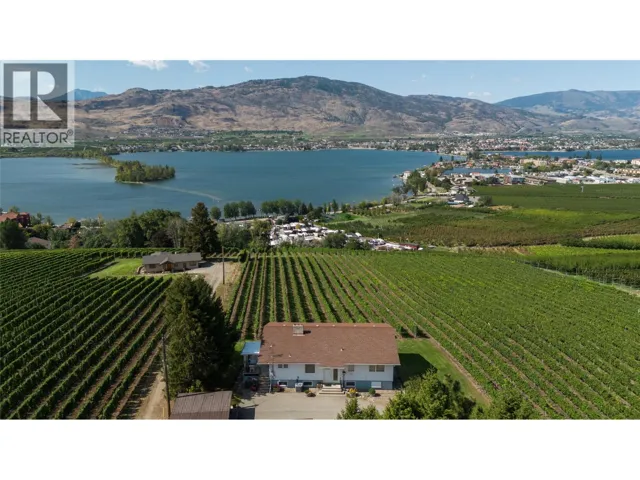 5012 33rd Street, Osoyoos, British Columbia V0H1V6