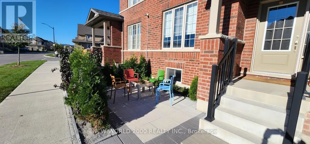 UPPER - 29 HORNCHURCH STREET, Whitby, Ontario L1P0J3