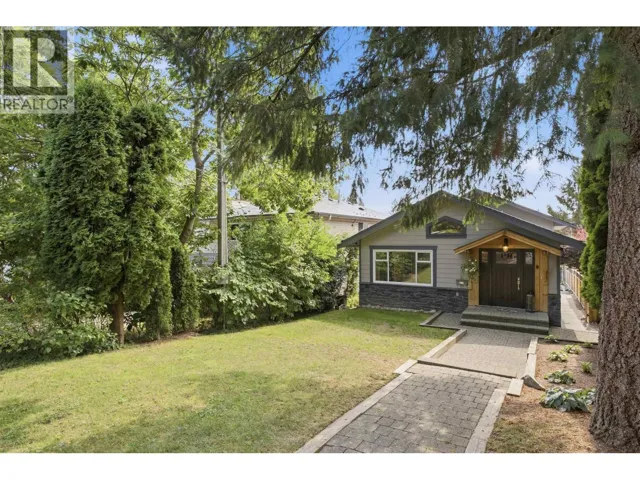 1153 WELLINGTON DRIVE, North Vancouver, British Columbia V7K1L3