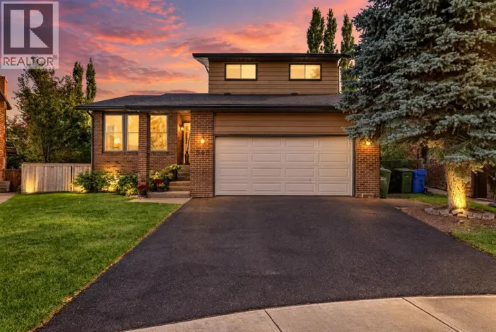 343 Berkshire Place NW, Calgary, Alberta T3K1K8