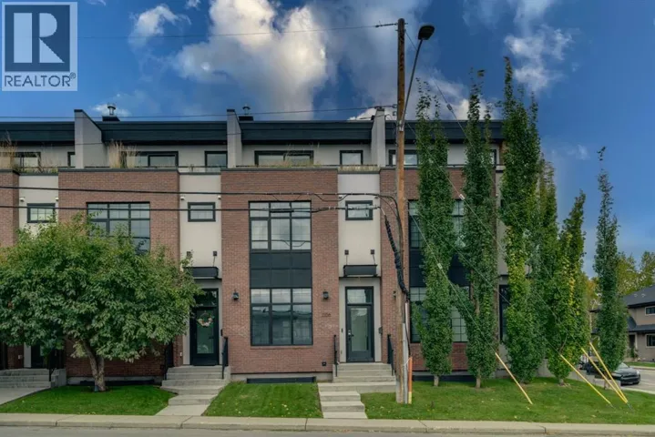 2106 49 Avenue SW, Calgary, Alberta T2T1A6