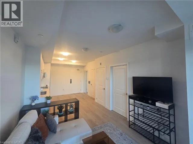 461 GREEN Road Unit# 319, Stoney Creek, Ontario L8E5B4
