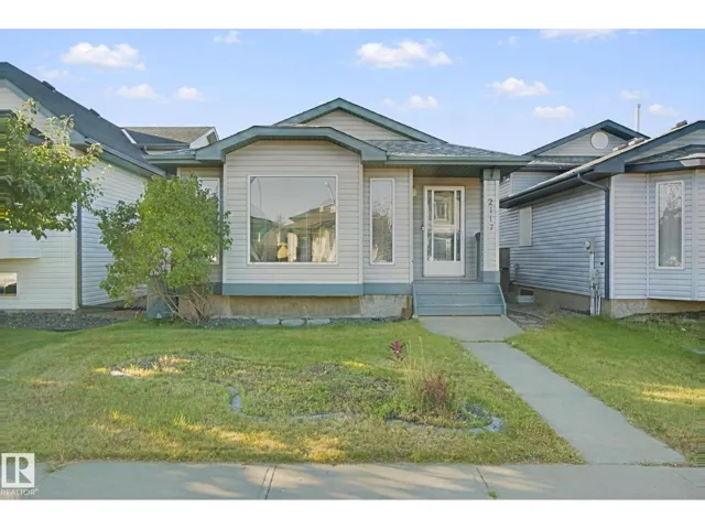 2117 36 AV NW, Edmonton, Alberta T6T1S3