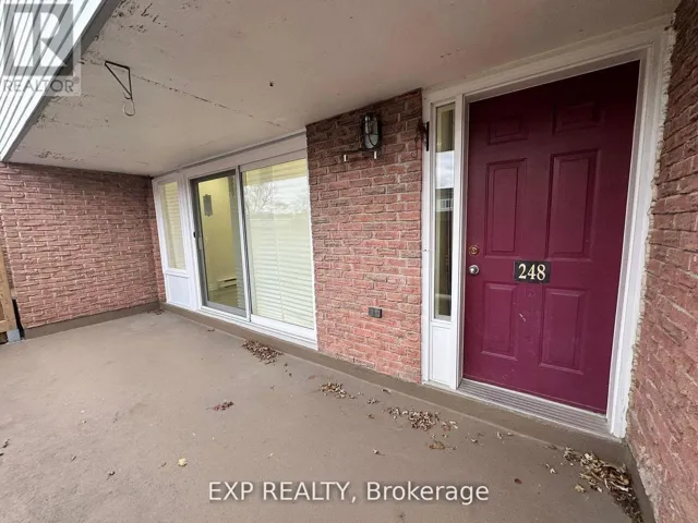 120 - 248 MILESTONE CRESCENT, Aurora (Aurora Village), Ontario L4G3M2