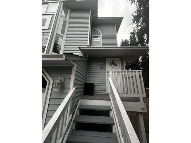 24 15550 89 AVENUE, Surrey, British Columbia V3R1N1