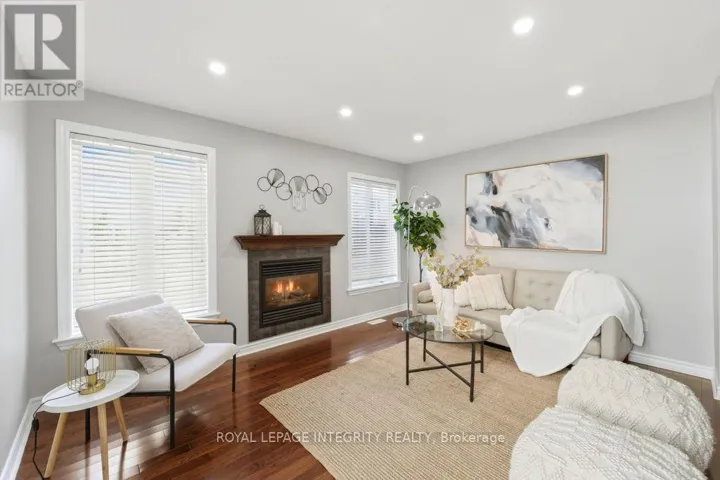 209 TEWSLEY DRIVE, Ottawa, Ontario K1V0Y7