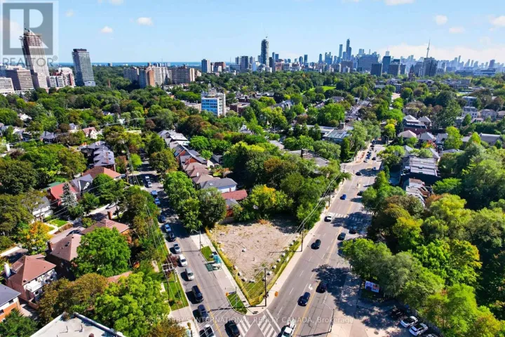 861 AVENUE ROAD, Toronto (Yonge-Eglinton), Ontario M5P2K4
