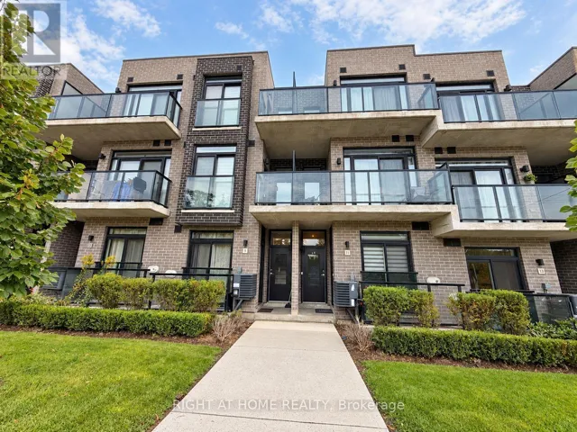 TH09 - 264 FINCH AVENUE E, Toronto (Newtonbrook East), Ontario M2N0L3