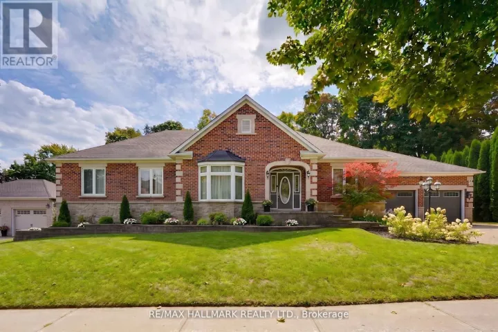 71 WILLOW FARM LANE, Aurora (Hills of St Andrew), Ontario L4G6K2